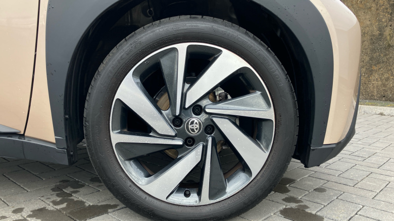 Toyota Aygo X 1.0 VVT-i Edge 5dr Auto Petrol Hatchback